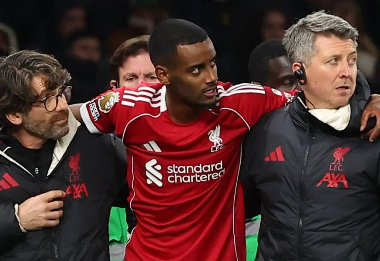 原创             英超-曼联2-1纽卡：头号射手去了非洲杯，危难方显真红魔|前瞻