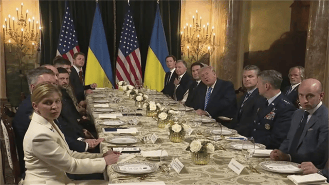 美发出死亡预告,留给泽连斯基时间已不多!数百架军机炸瘫莫斯科