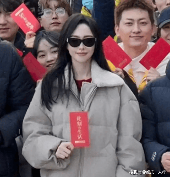 罗晋携任素汐去祈福后，唐嫣连发三文表态，婚变传闻终于真相大白，可把网友脑细胞累坏了