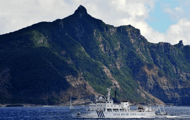 5架无人机围岛，赌中方不敢击落？反制手段就位，高世早苗知道怕了