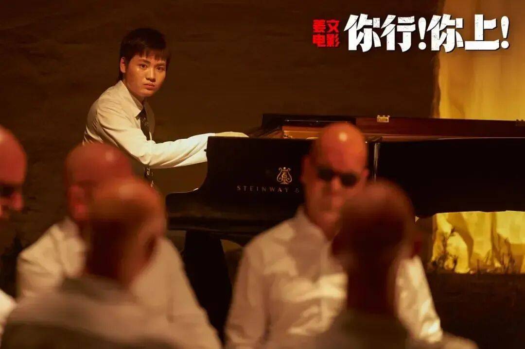 518.32亿收官，《哪吒2》贡献三成票房！喜忧并存的2025年影市，有哪些现象值得深思？