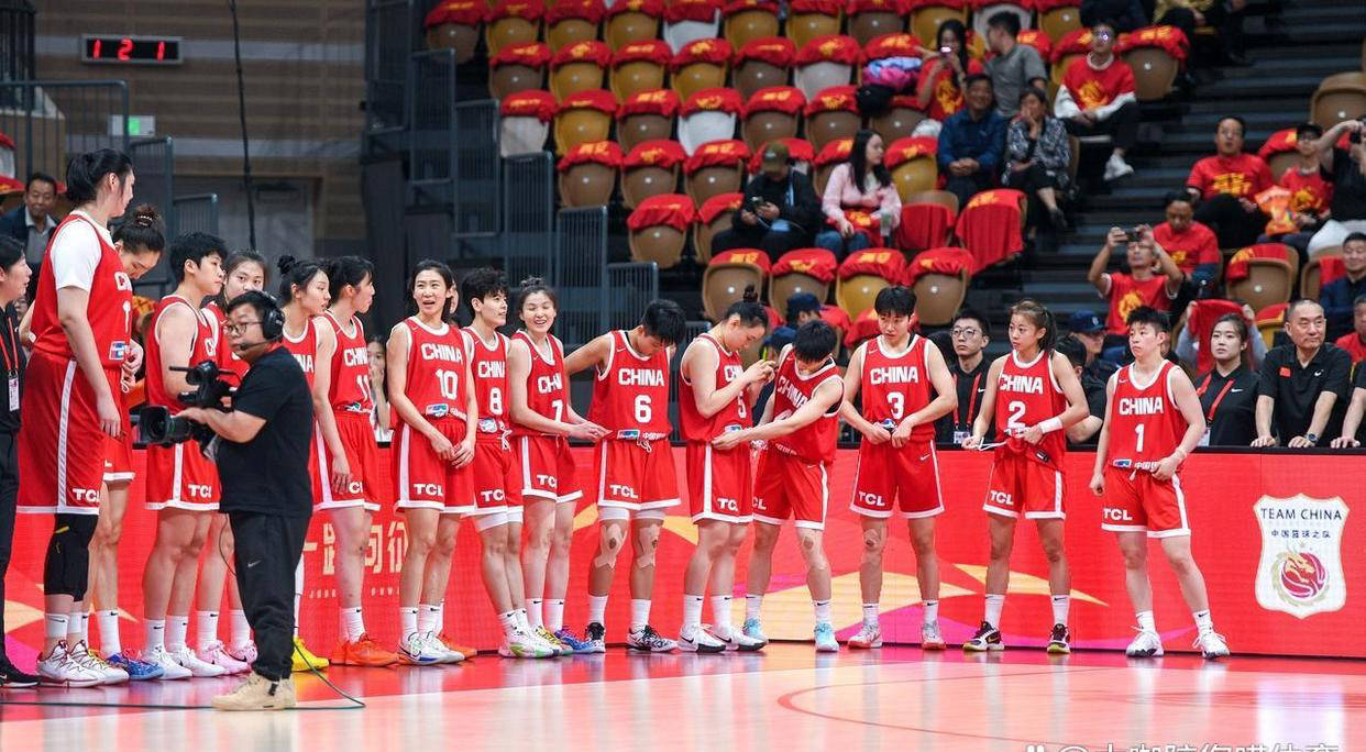 欧洲篮球联赛中文网__赛程比分+球队资讯+盘口分析令人震惊！“女篮扛旗人”李缘意外落选集训名单宫鲁鸣指导终于正视问题