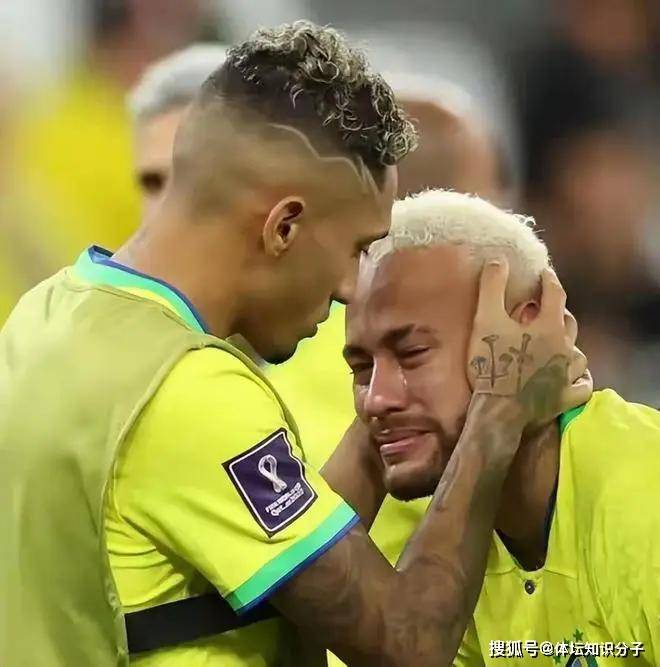 足球直播-NBA直播_英超_世界杯体育【超清在线观看】1比4！0比6！被狂进10球！五星巴西完败阿根廷世界杯夺冠没戏