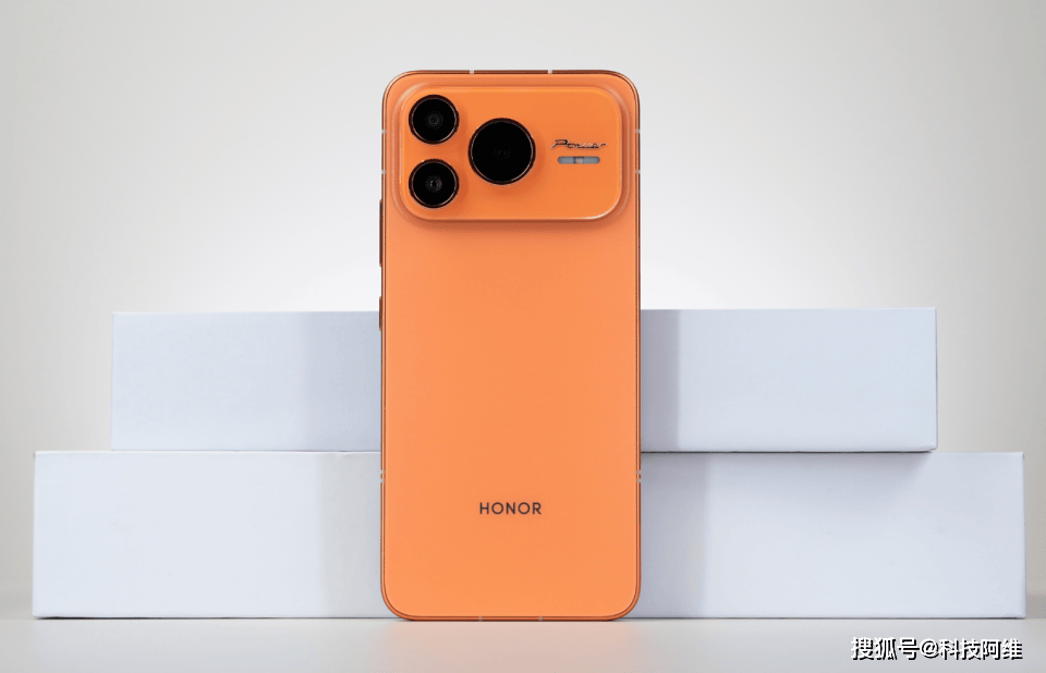 荣耀突然发布新机，10080mAh+80W闪充+IP69K，国补到手价仅2294元