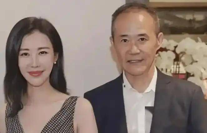 田朴珺回应离婚，清空王石所有合影！这段婚姻输给了年龄还是金钱？