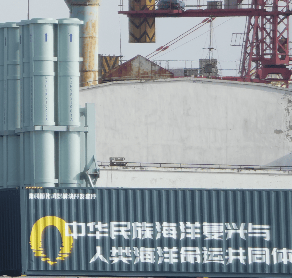 军舰“下饺子”，美国还有信心追赶，集装箱武库舰让他们感到绝望