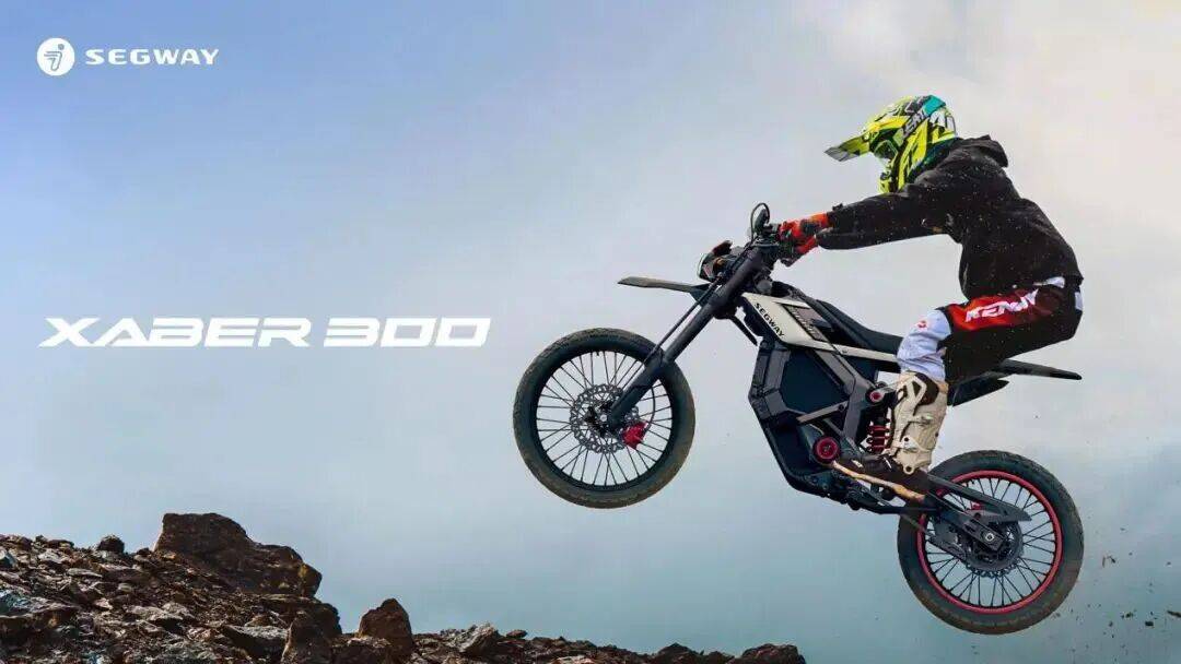 CES变成中国科技秀：机器人跳舞、熊猫获奖、眼镜会说话