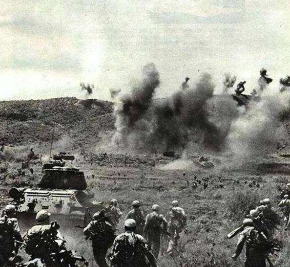 朝鲜战争，为何美国宁愿战败，也不用原子弹？美国人：真不敢用