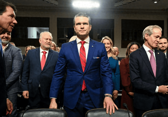 彻底闹大了！俄方有场“硬仗”要打，美国已下“战书”，扬言不会手下留情