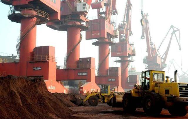 美日当面谈，要剥夺中方“特权”？10多国联手，也救不了高市