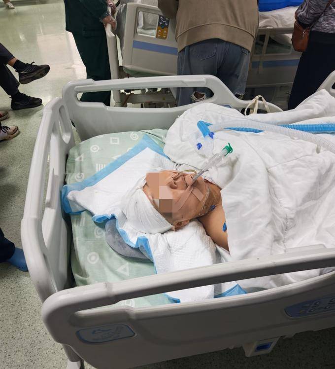 贺娇龙离世前聊天记录曝光，年入900万，本可以躺赢！47岁仍爱折腾