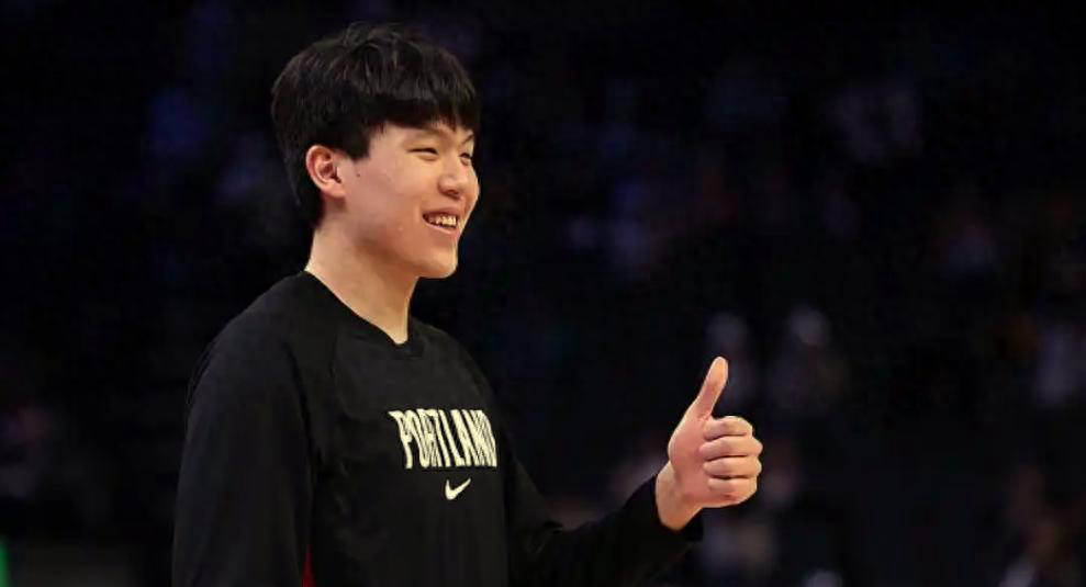 NBA职业联赛中文官网__实时赛程比分+球队资讯被杨瀚森一人之力“打爆”G联赛是弱鸡互啄还是垮台版NBA？