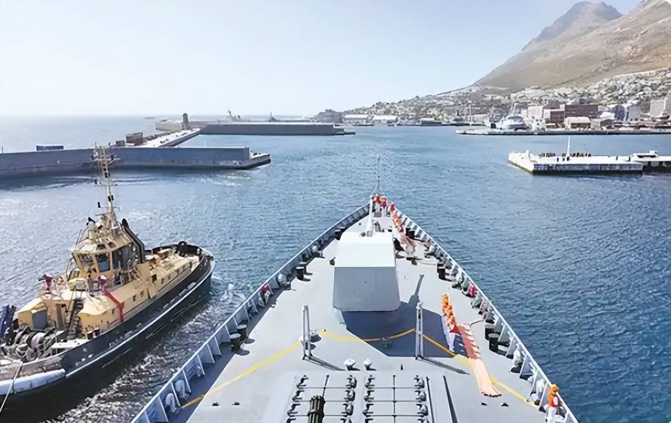 金砖军演，伊朗军舰都到了，却被主办方拒之门外，因不想得罪美国