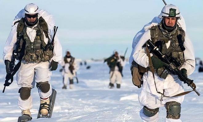 荷兰德国军队撤离，北约酝酿更大规模行动