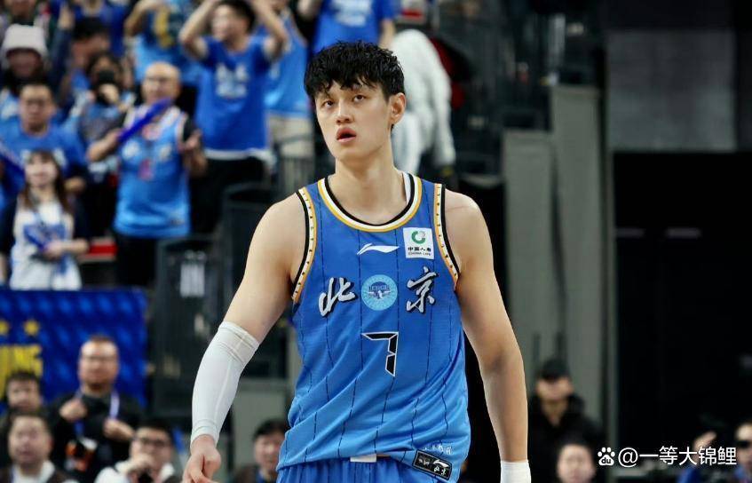CBA最新动态欧洲篮球联赛中文网__赛程比分+球队资讯+盘口分析：曾凡博遭遇严重伤病