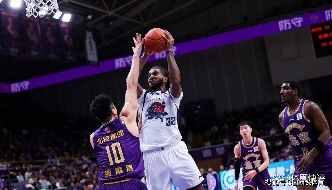 欧洲篮球联赛中文网__赛程比分+球队资讯+盘口分析不会裁掉鲍威尔！山东男篮已将三名外援合同转正邱彪还有大动作