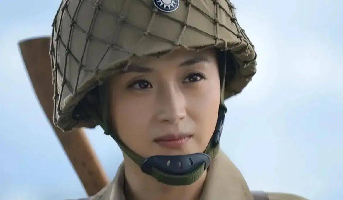 她长得漂亮，名气不大但演技好，出道25年零绯闻，如今依旧美丽