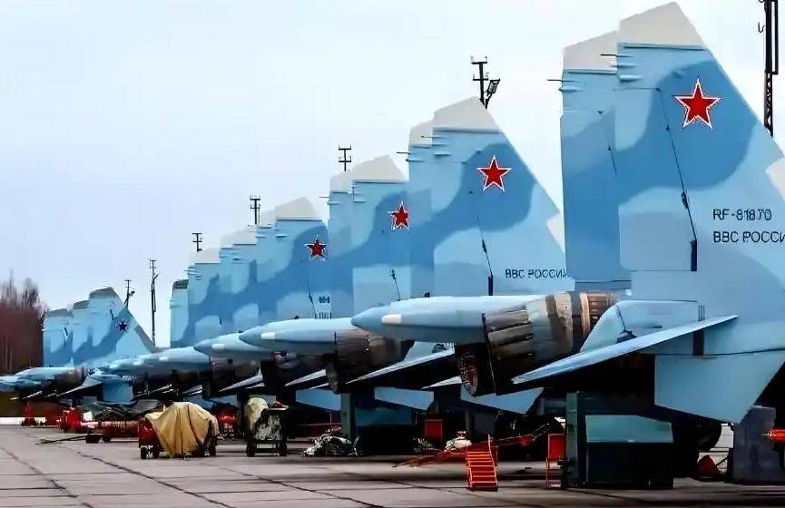 一分钟起飞一架,整整3天才能飞完,俄空军究竟有多少飞机?
