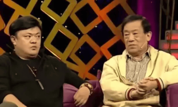 83岁高明近况曝光，儿子高亮去世后，儿媳撑起他与老伴的晚年