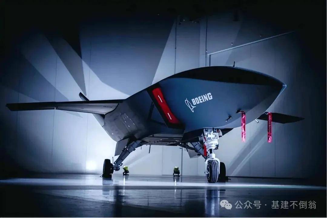 歼-20S只是开胃菜？美媒惊呼改变规则，却不知中国军工已开启“无限内卷”模式