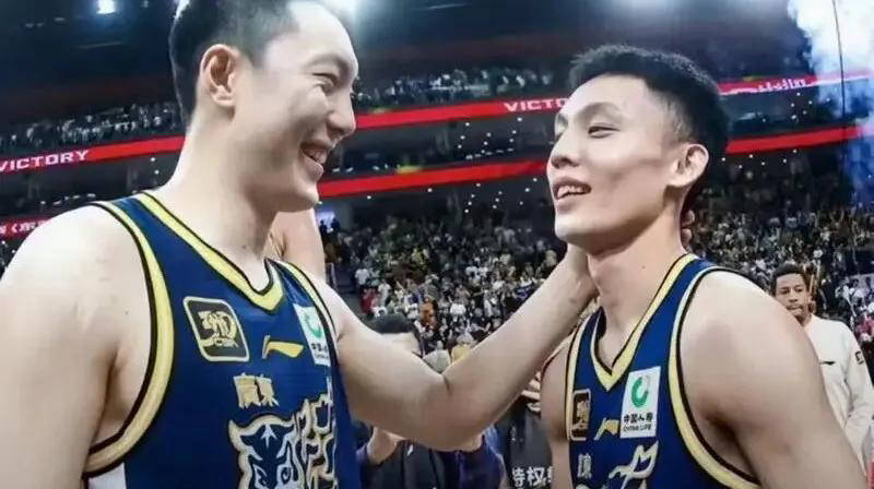 NBA职业联赛中文官网__实时赛程比分+球队资讯广东一夜三重喜讯：增设顺德第二主场假