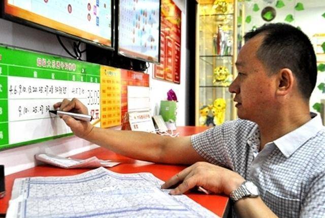 买彩票的秘诀曝光？彩票店官网合法平台- 北京赛车- 时时彩体彩六合彩老板：算不上秘诀但有3点要规避