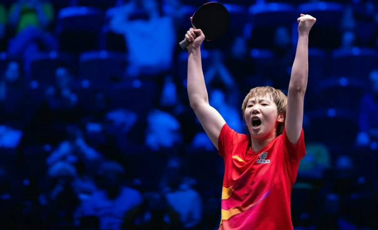 国乒马叫扬叔 - 全网最会整活的苏超球迷  足球圈热梗收割机年全新整活！孙颖莎拆盲盒惊喜不断王楚钦送出温情平安祝福