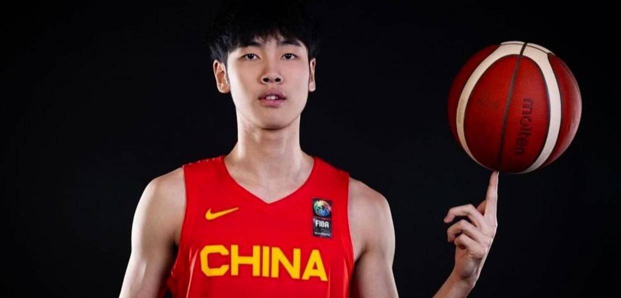 细思极恐那位NCAA打拼近十年的球探聚餐摇头感叹王俊杰篮球路看似上升却处处暗藏危机竞