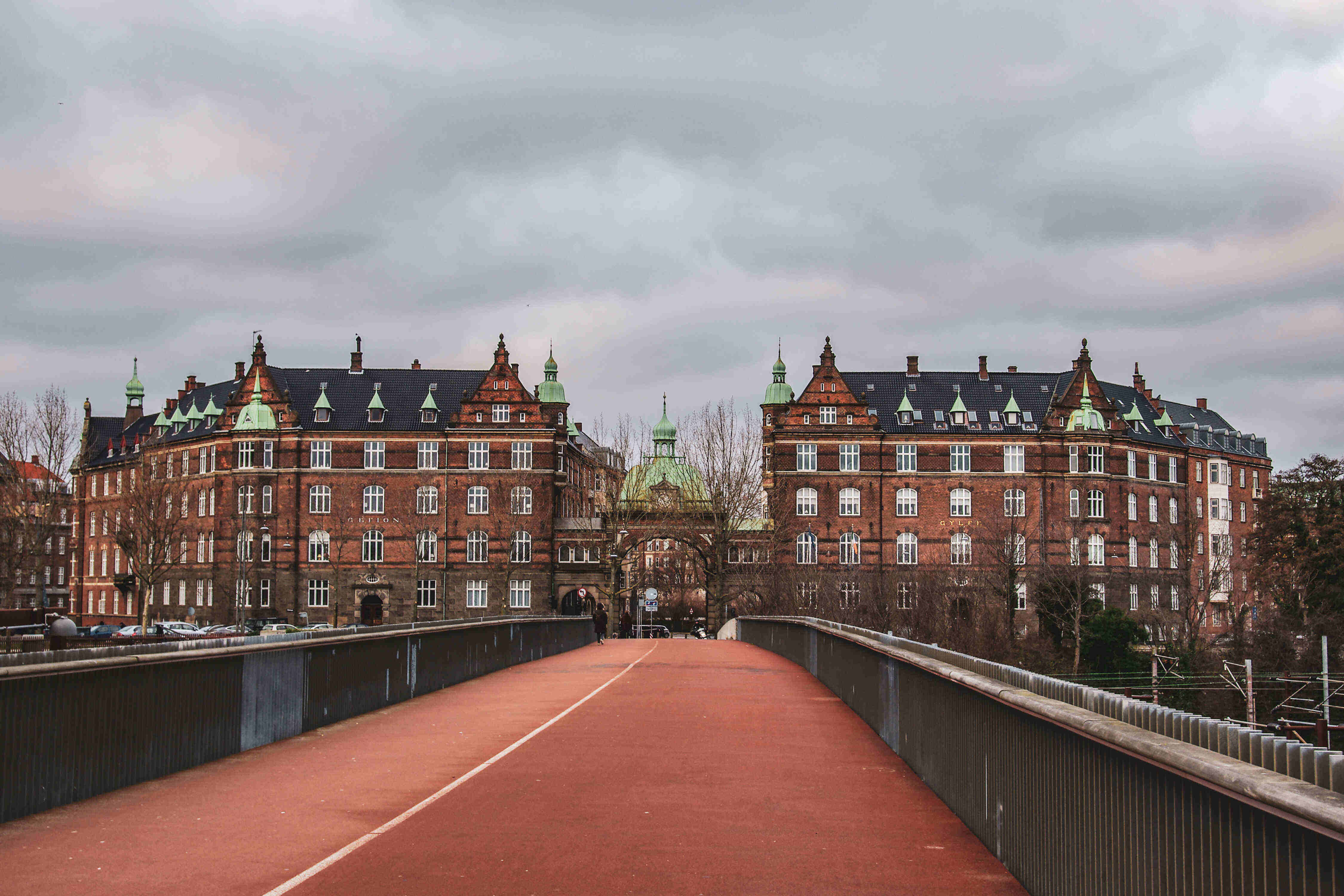 2026年英国留学机构十强解析背景普通学乐鱼体育-