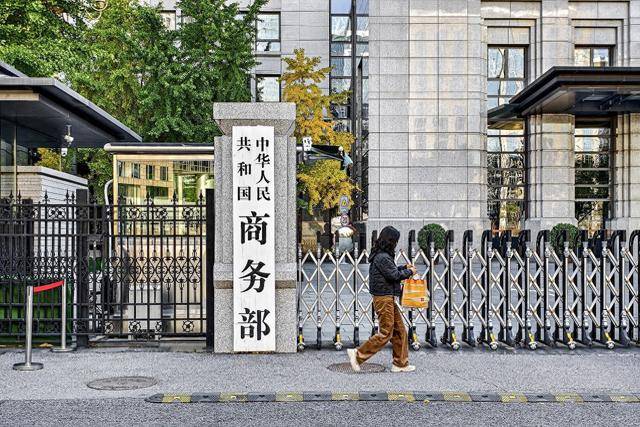 春节假期刚结束,中方的铁拳砸向日本,给高市当头一棒,罕见提到了侵略