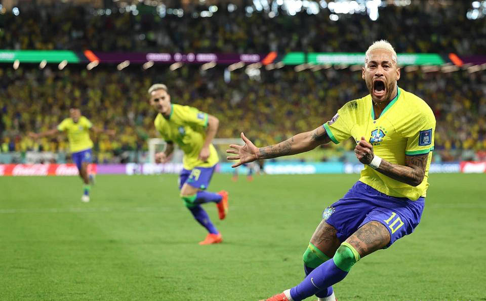 内马尔超越贝利成巴西国家队头号射手两代巨星进球数据深度解析世界杯直播在线观看——高清足球直播平台推荐