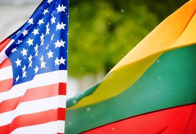 立陶宛主动请求打伊朗，遭美国无视，特朗普正忙着密电库尔德？