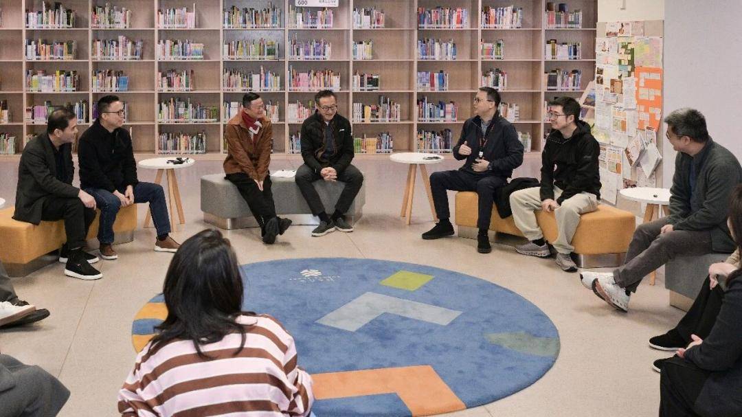 阿里千问内外交困，马云更频繁的现身