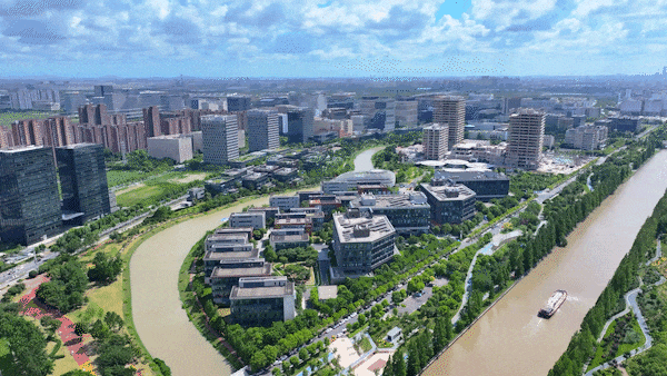 招商中旅·壹江臻邸售楼处电话→招商中旅·壹江臻邸售楼中心前台电平博体育- 平博体育官方网站- APP下载线楼盘百科→楼盘网站→测评→中心电话→来电预约看房