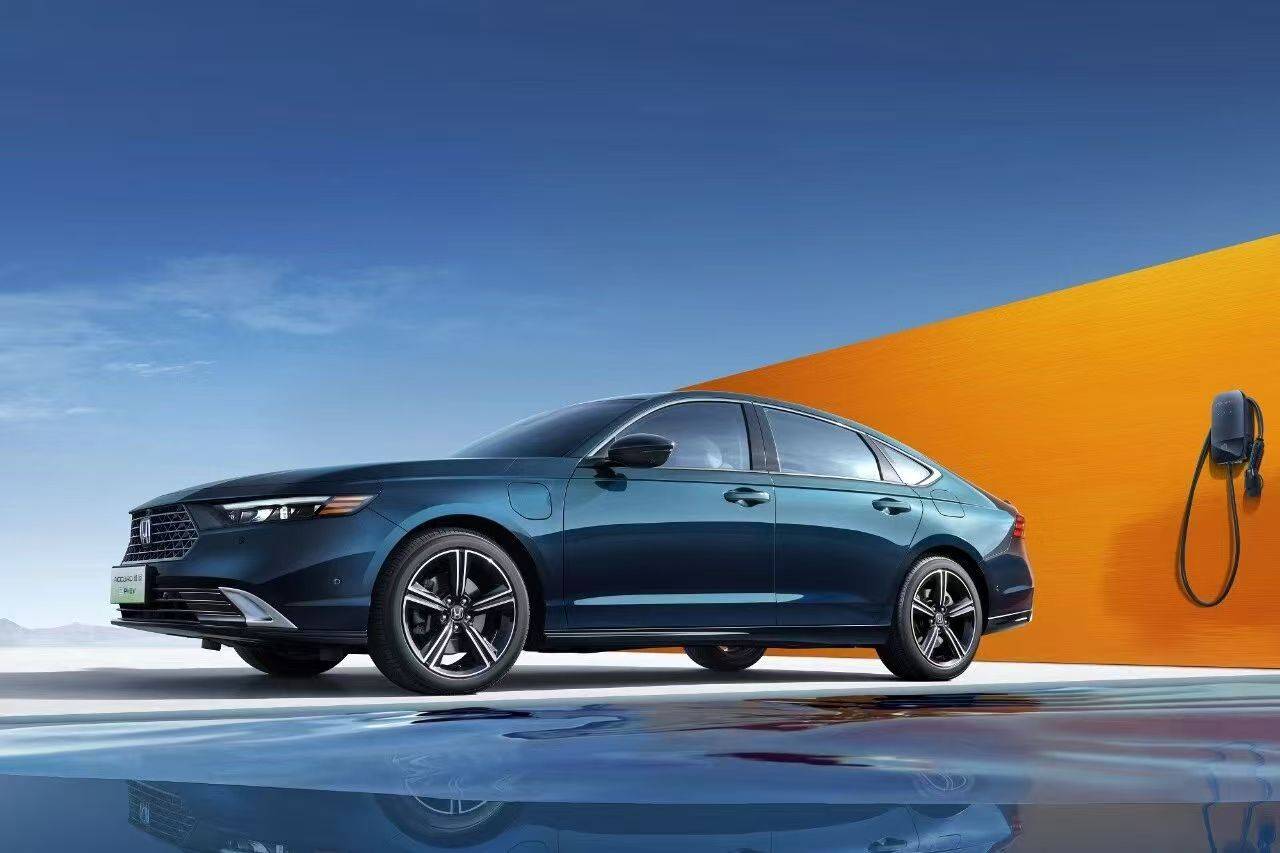 卖一台亏一台,他们凭什么赚钱?