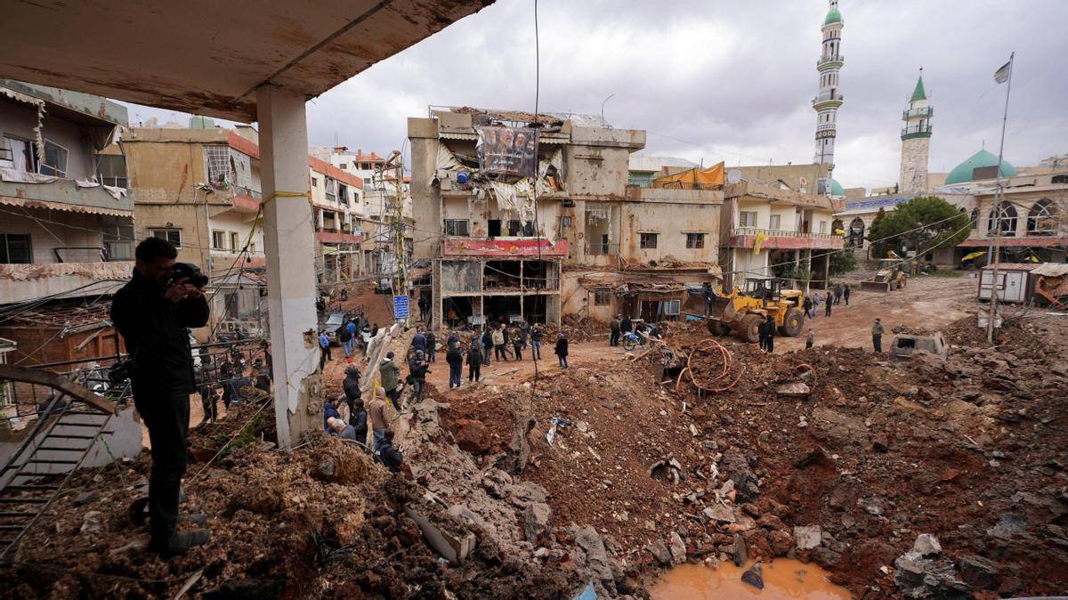 离大谱：4架以色列特种部队直升机突入黎巴嫩，只为寻找一具尸体