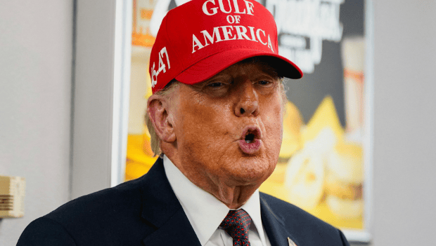 内幕曝光！美以“斩首”行动差几分钟就成功了？结果给伊朗换了个更硬的领导人