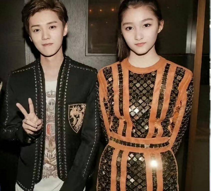 鹿晗关晓彤分手原因，遭圈内大V首度透露，女方放下过去开新恋情