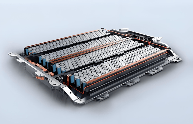 电车质保八年？车身可以但不包括关键的电池免费换电别当真(图1)