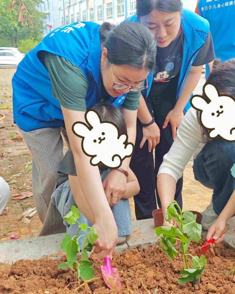 点亮星光筑梦童行｜星智成长2026世界孤独症关注日系列公益活动温情启幕(图1)