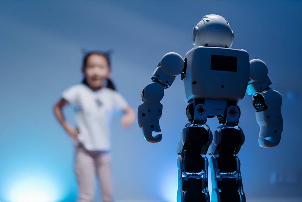 2026，人形机器人只赢了面子