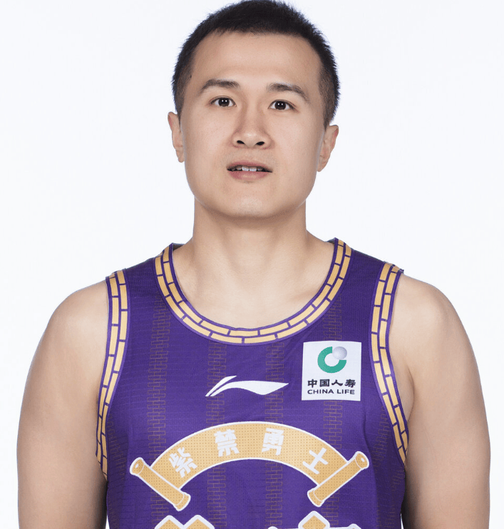 CBA最新消息！张帆打脸张庆鹏杜锋焦泊乔疑似未和解鄢手骐获3年续约合同！
