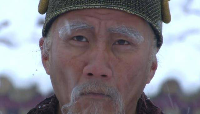 
        朱元璋长子朱标去世后，为何他无视朱棣，执意将皇位传给朱允炆？
