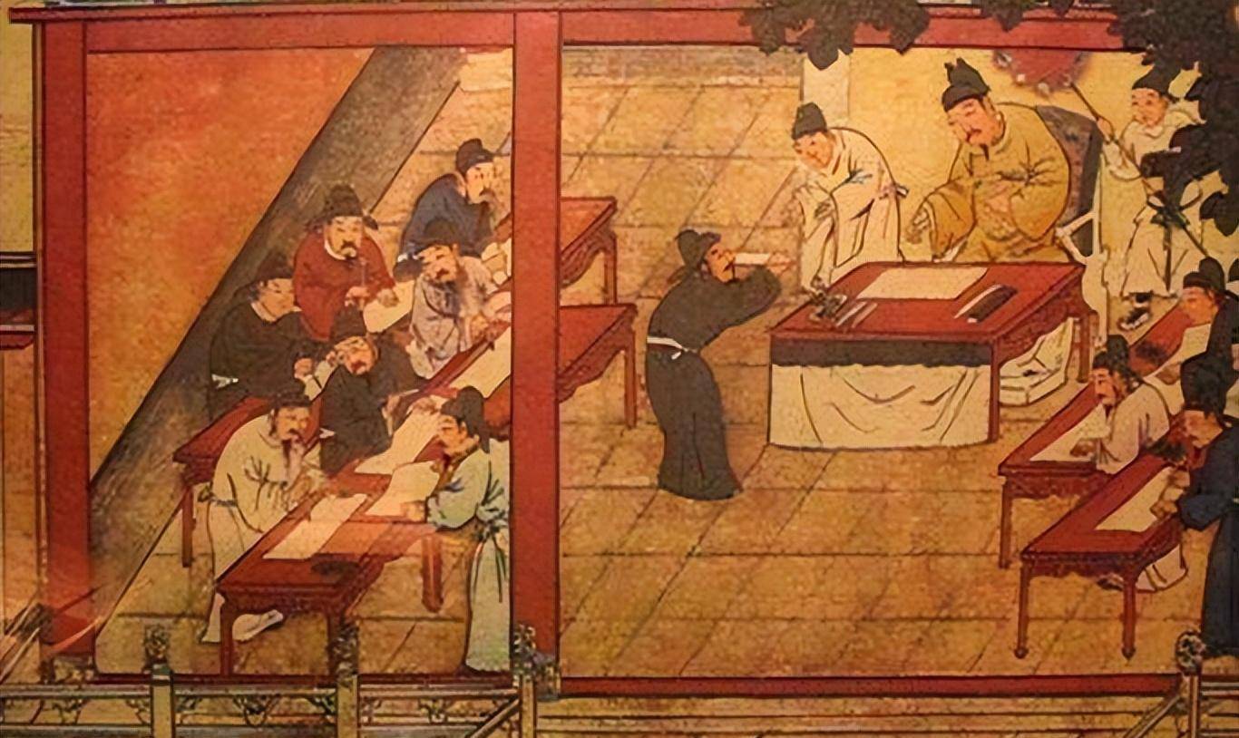 
            清朝最后一位状元是谁？清朝灭亡后，他过得如何？