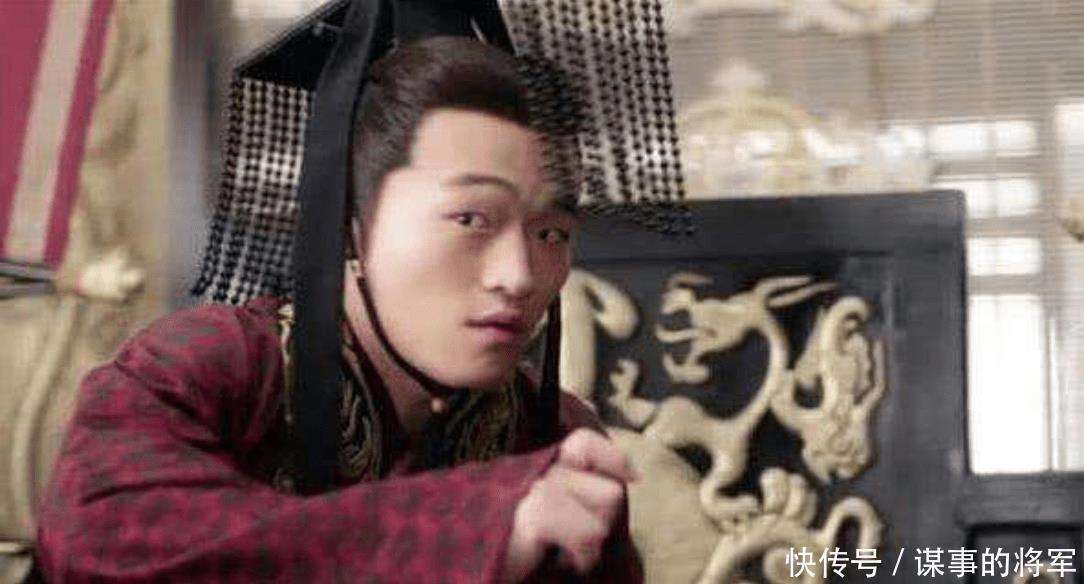 
        刘禅并不傻，他在诸葛亮临死前问了个问题，让诸葛亮刮目相看