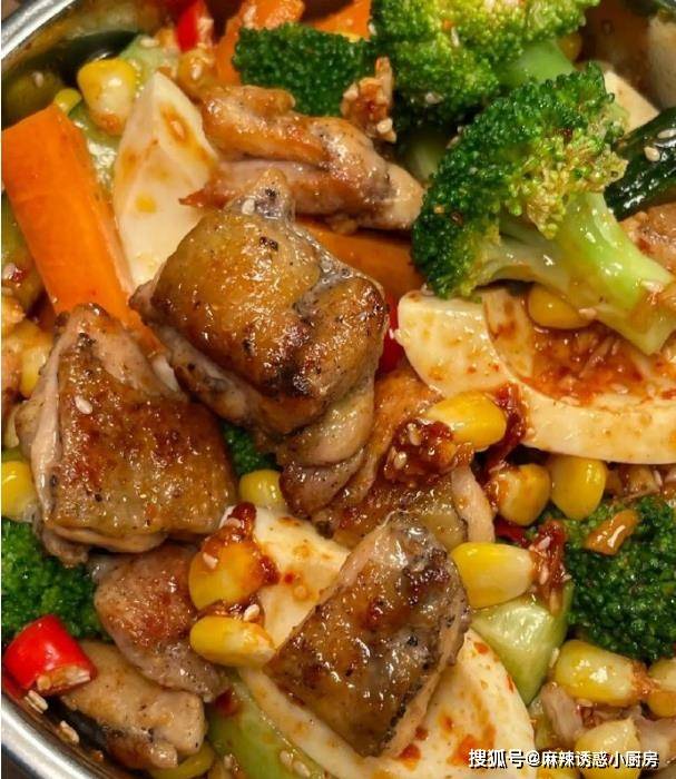 
        吃麻辣烫时，专挑这4种食材的，老板一看就知道碰到懂吃的内行了