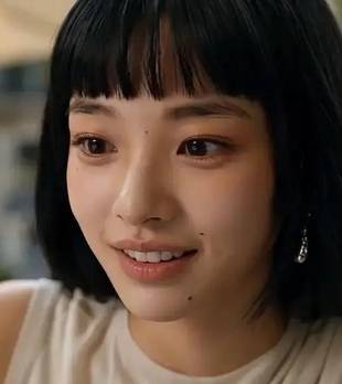 起初，人们以为AI代替演员是句玩笑话