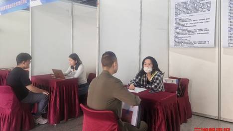 2178个岗位精准揽才，湖湘青年就业专场招聘会启幕