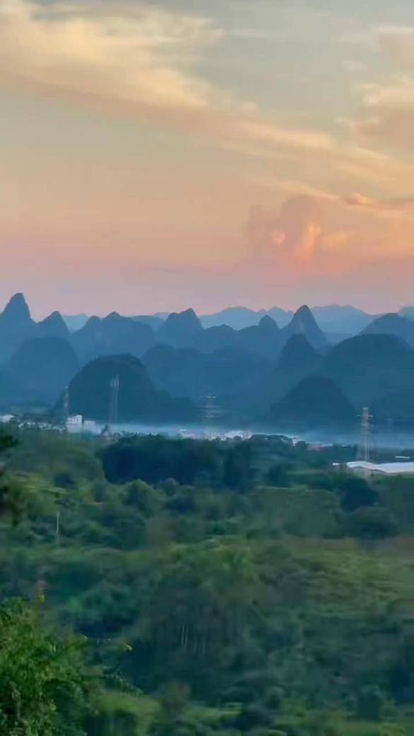 月薪3200在深圳便利店上班的一天