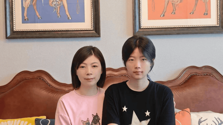 高考604分女孩放弃本科,被高职录取,她会选择军士道路吗?